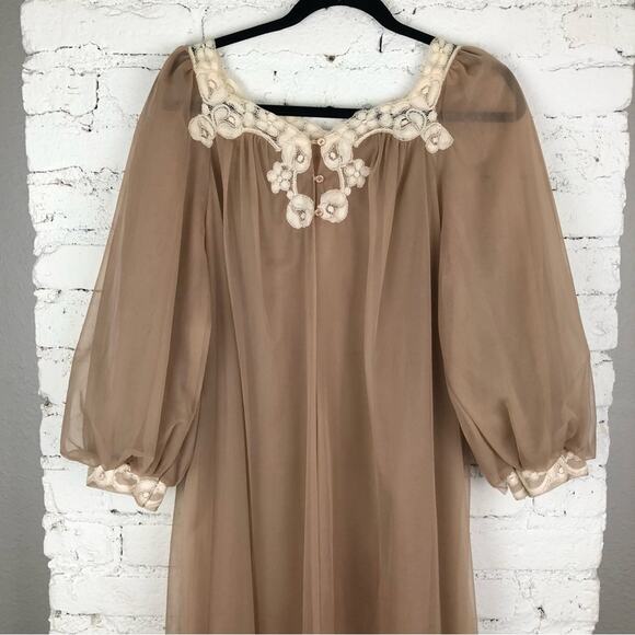 Vintage Gossard Artemis Sheer Lace Robe Slip Nighgown - Picture 3 of 10